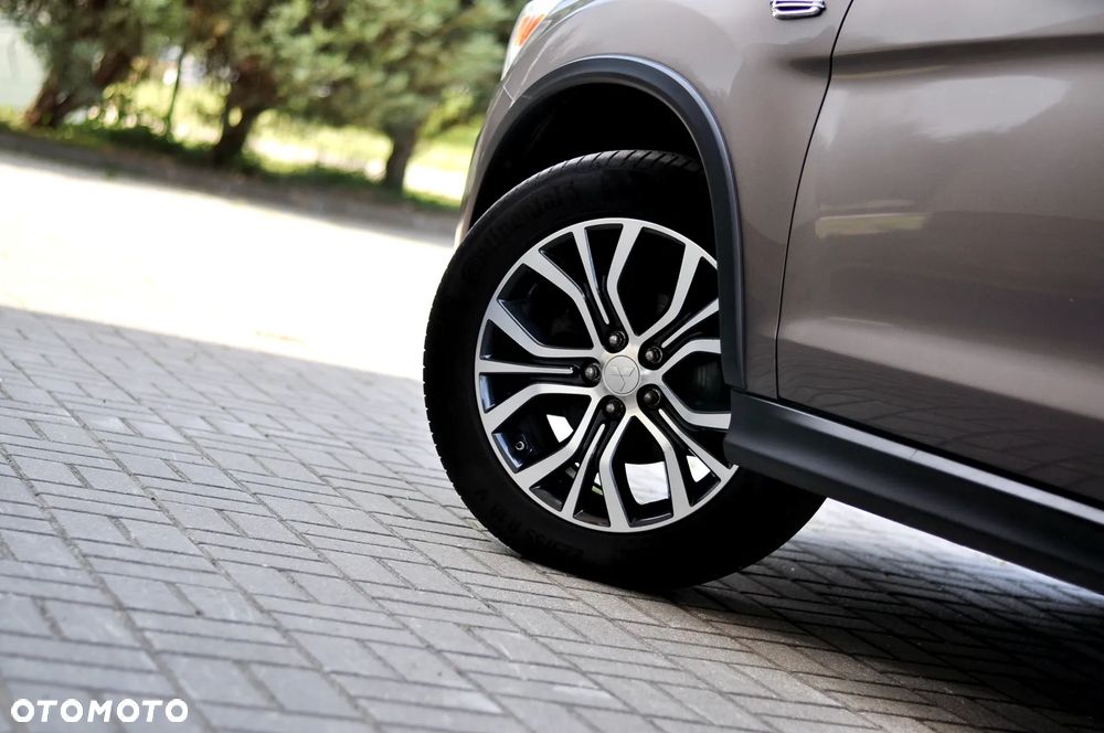 Mitsubishi ASX 1.6 2WD Intense - 16