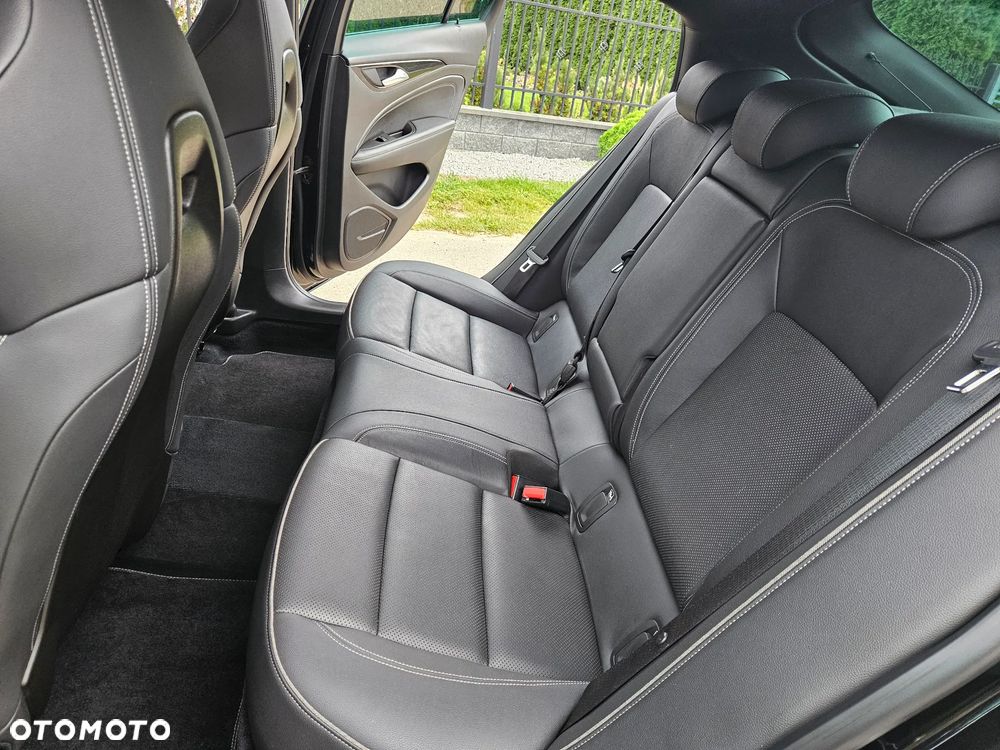 Opel Insignia 2.0 CDTI 4x4 GSi S&S - 16