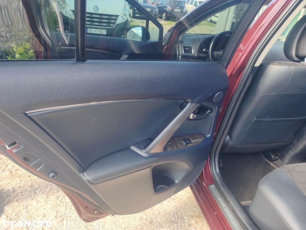 Toyota Avensis 1.8 Executive - 20