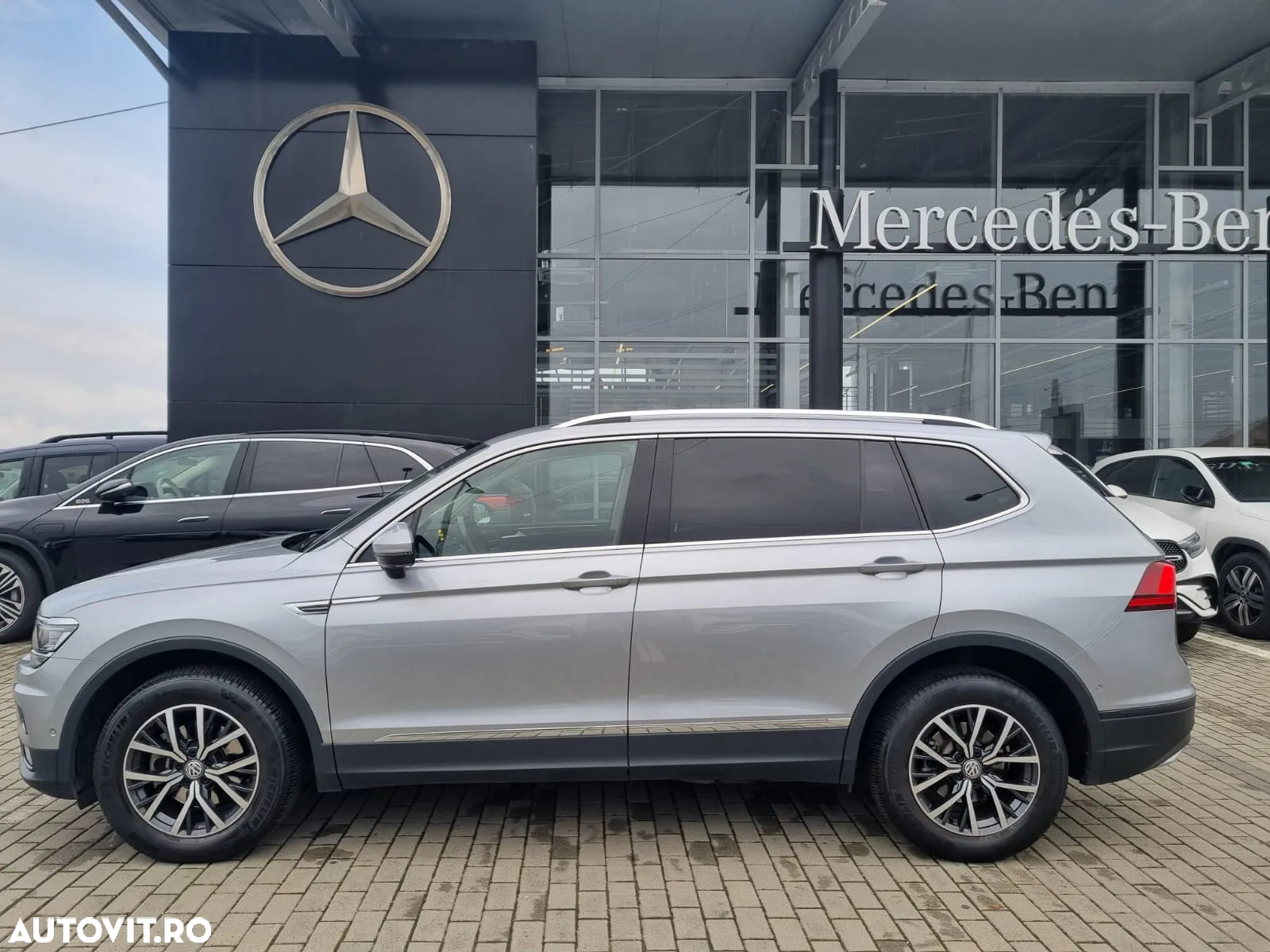 Volkswagen Tiguan 1.5 TSI ACT Comfortline - 2