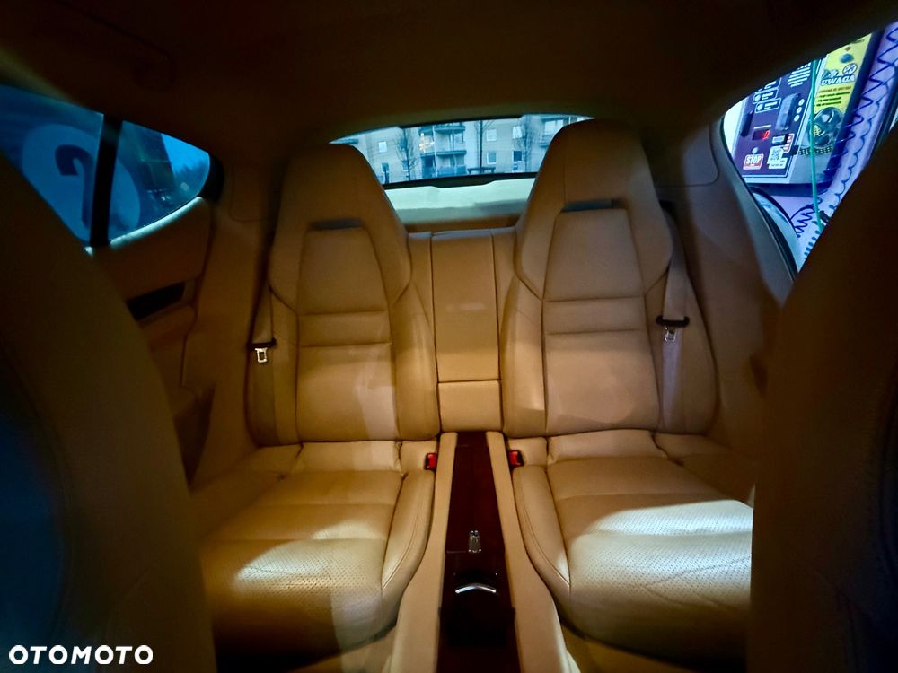 Porsche Panamera PDK Platinum Edition - 14