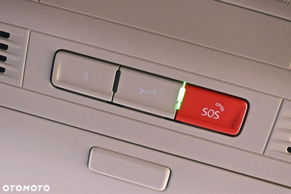 Volkswagen Passat Variant 2.0 TDI EVO Business DSG - 29