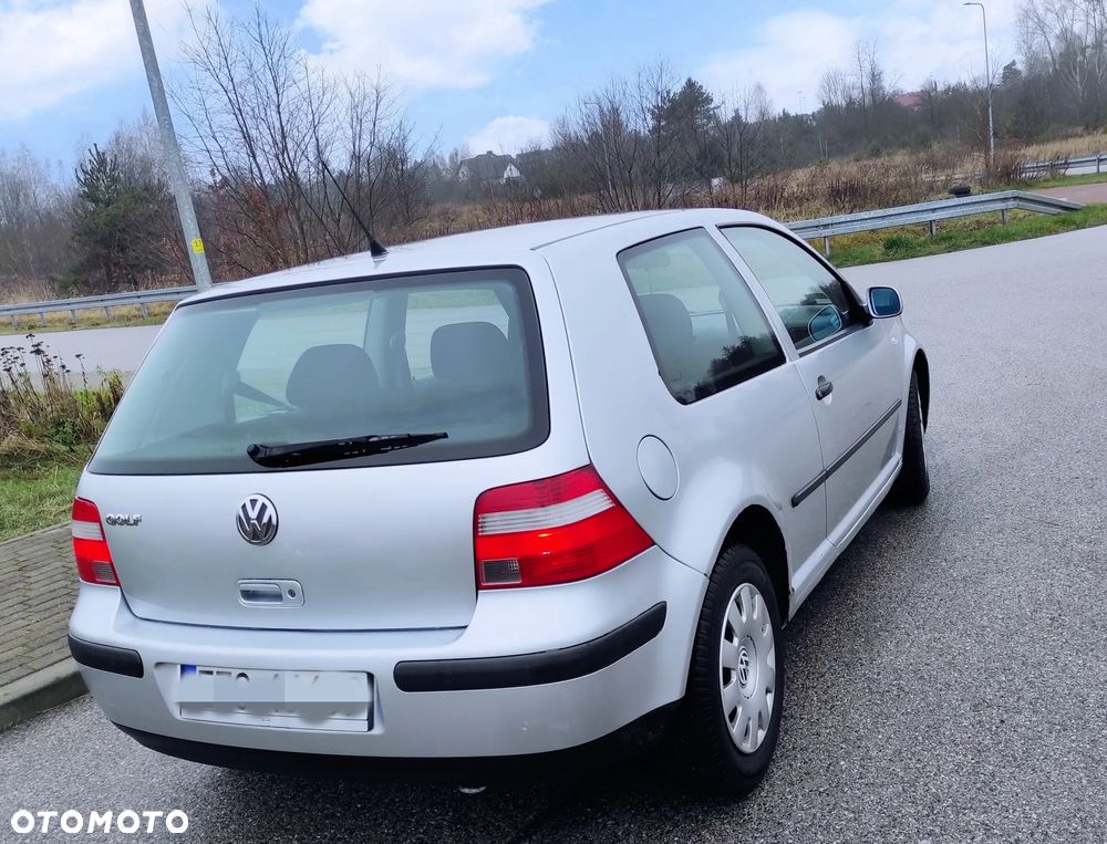 Volkswagen Golf 1.4 Goal - 4
