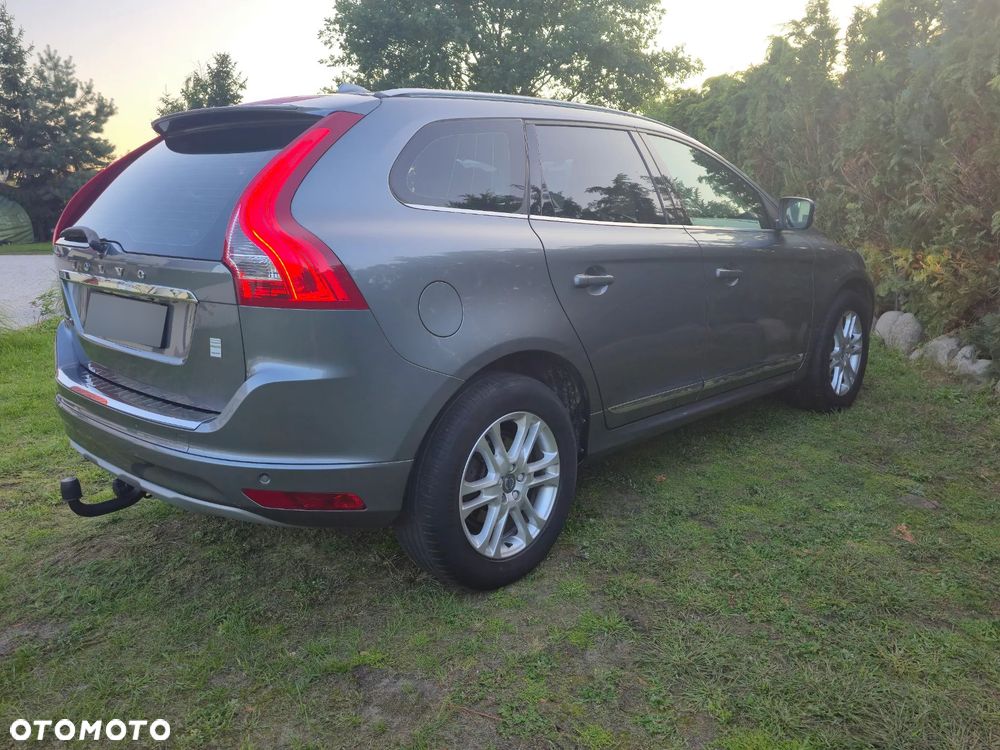 Volvo XC 60 D3 Momentum - 6