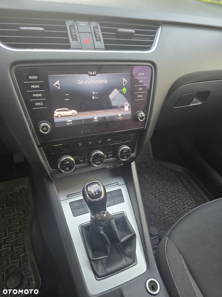 Skoda Octavia 1.6 TDI Ambition - 5