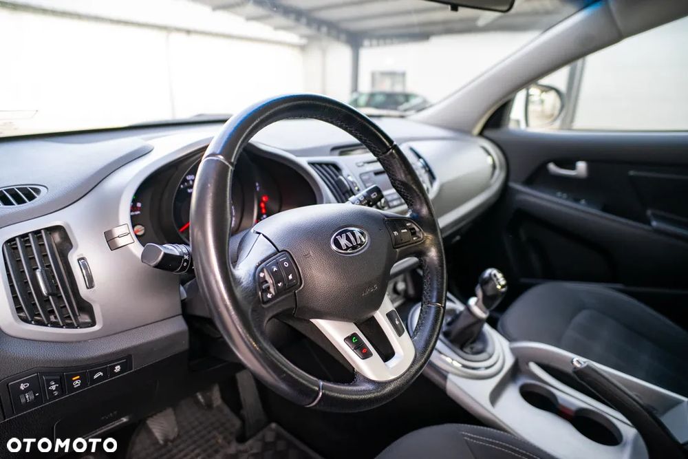 Kia Sportage 1.6 GDI Business Line M 2WD - 32
