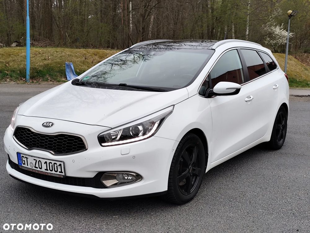 Kia Ceed 1.6 CRDi 128 ISG Dream Team Edition - 37