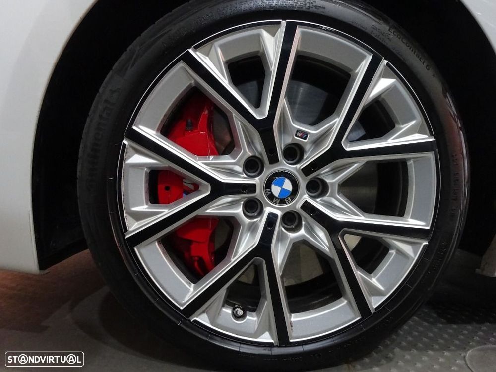 BMW 116 d Pack Desportivo M Auto - 38