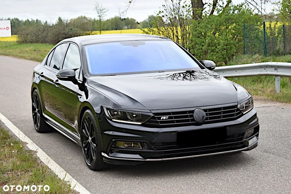 Volkswagen Passat - 12