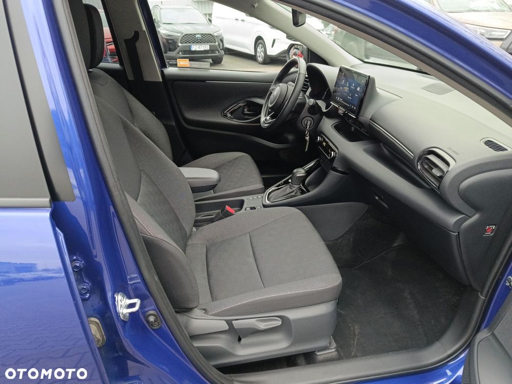 Toyota Yaris Hybrid 1.5 Style - 9