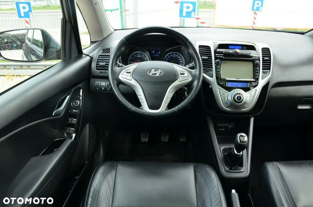 Hyundai ix20 - 30