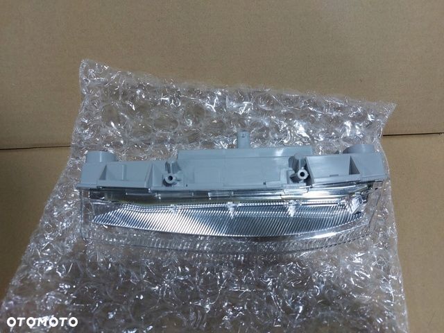 MERCEDES E KLASA W 212 09- LED LEWY NOWY DEPO - 2