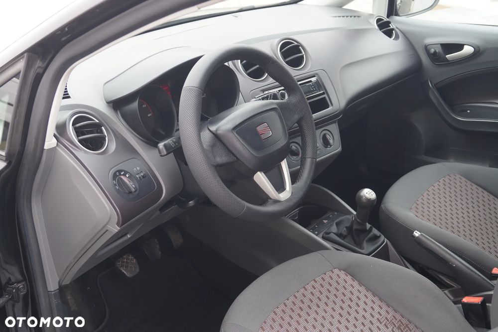 Seat Ibiza 1.2 12V Reference - 23