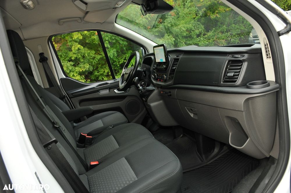 Ford Transit Custom Bus 310 2.0 TDCI SWB L1H1 Trend - 6