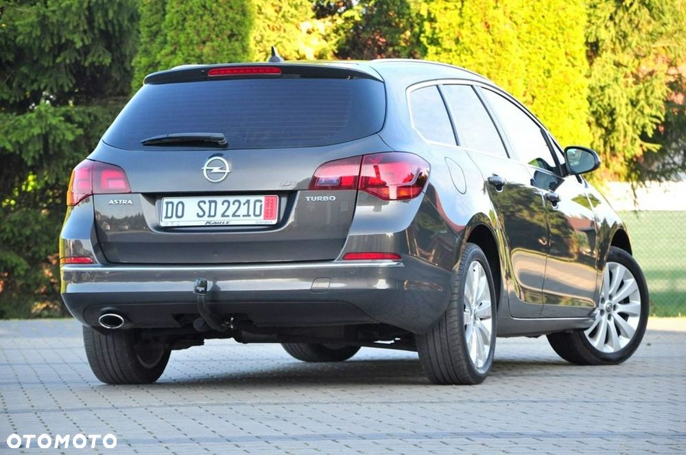 Opel Astra - 16