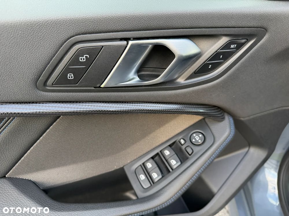 BMW Seria 2 218i M Sport - 10