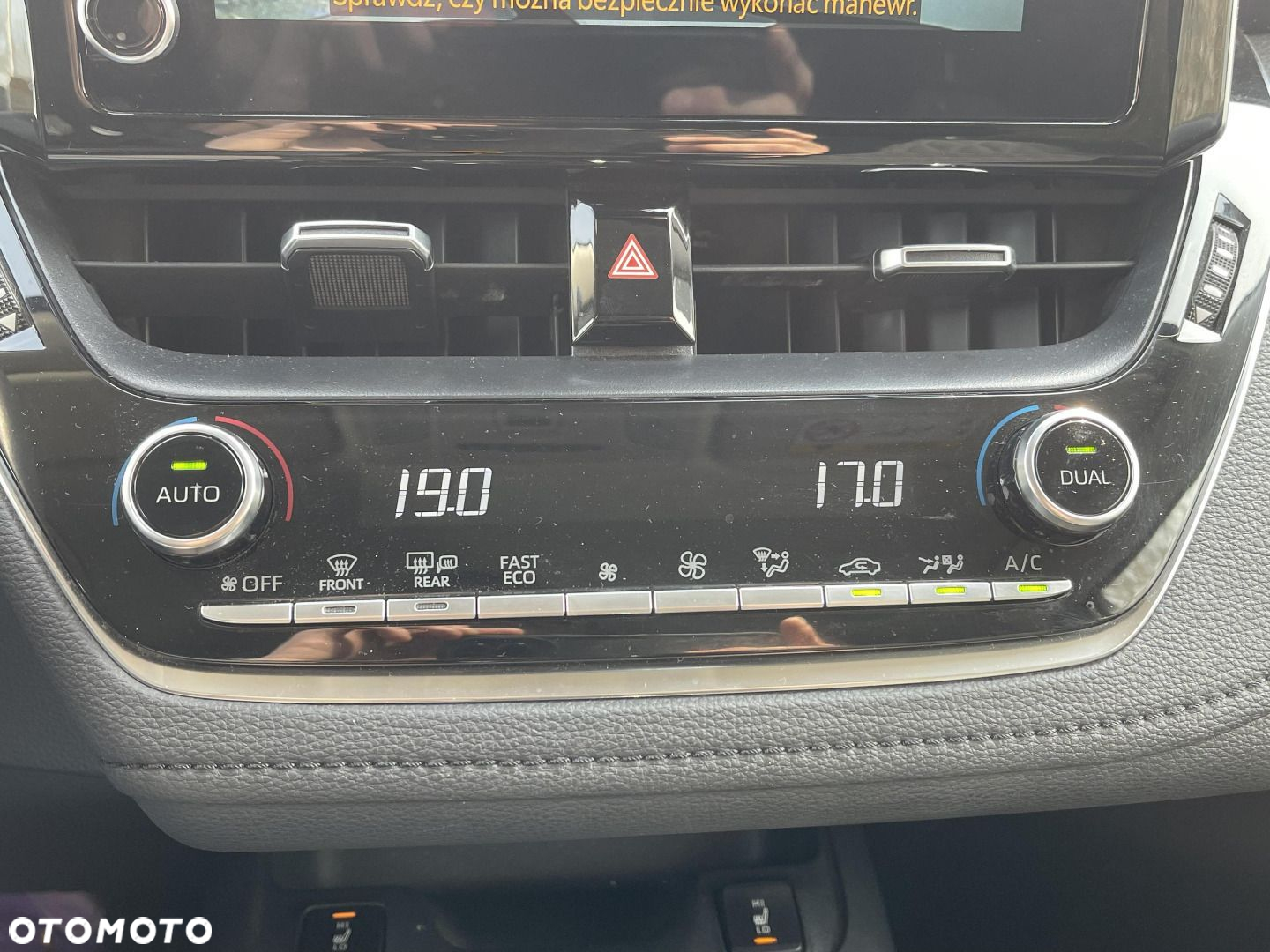 Toyota Corolla - 20