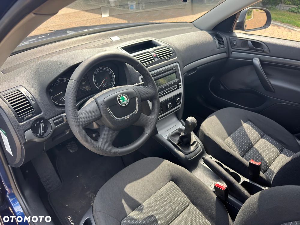 Skoda Octavia - 30