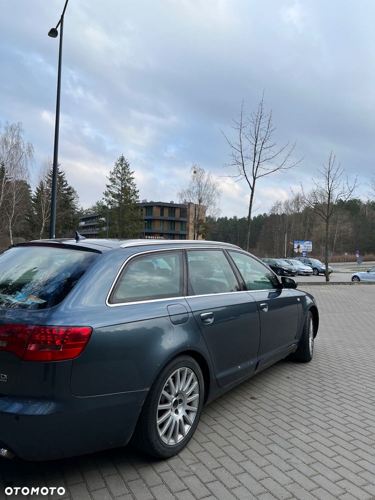 Audi A6 Avant - 5