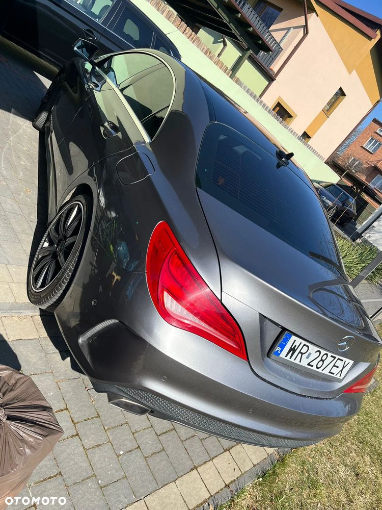 Mercedes-Benz CLA 250 7G-DCT - 4