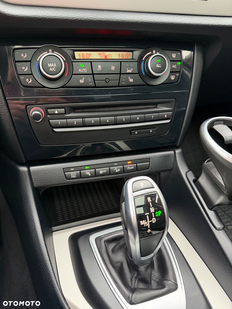 BMW X1 xDrive18d Sport Line - 34