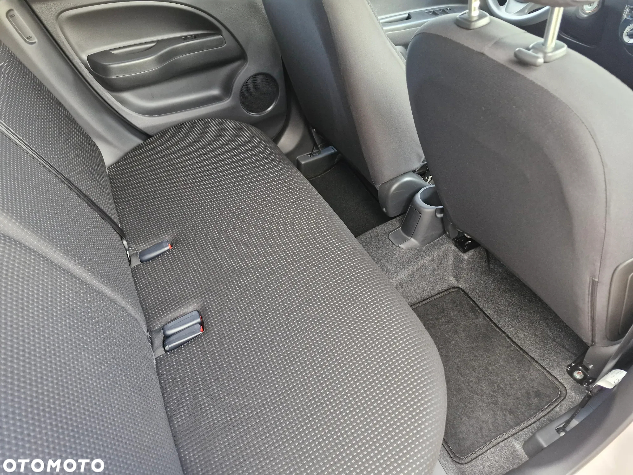 Mitsubishi Space Star 1.2 AS&G Intense - 24