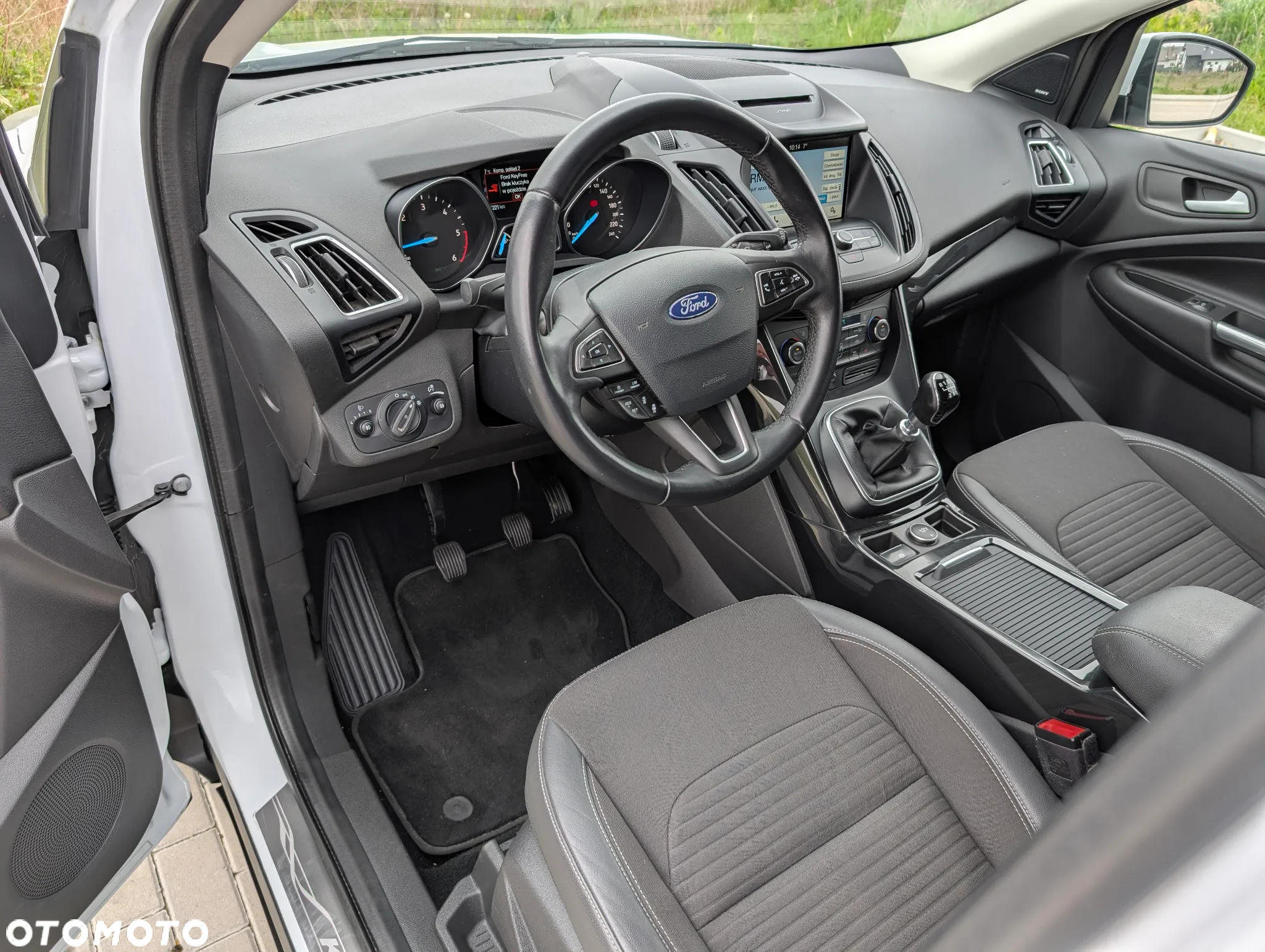 Ford Kuga 2.0 TDCi 4x4 Individual - 10
