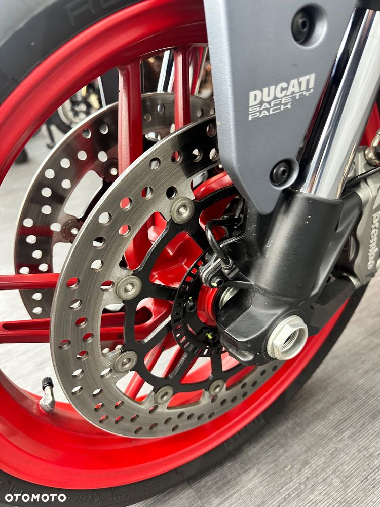 Ducati Monster - 19