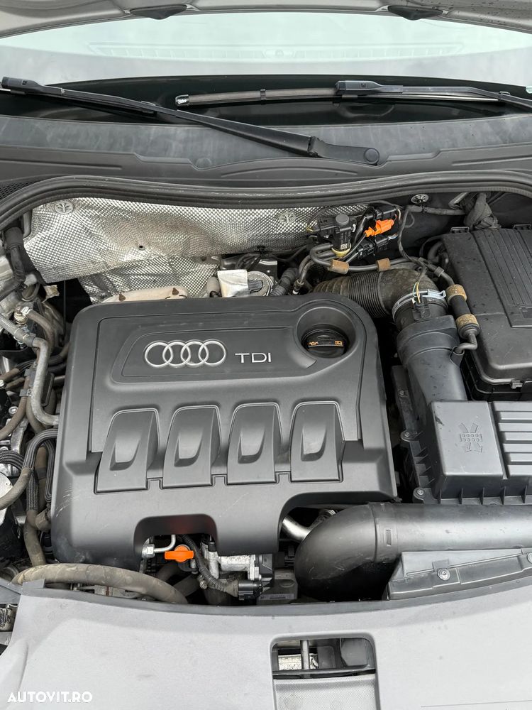 Audi Q3 2.0 TDI Quattro S tronic - 22