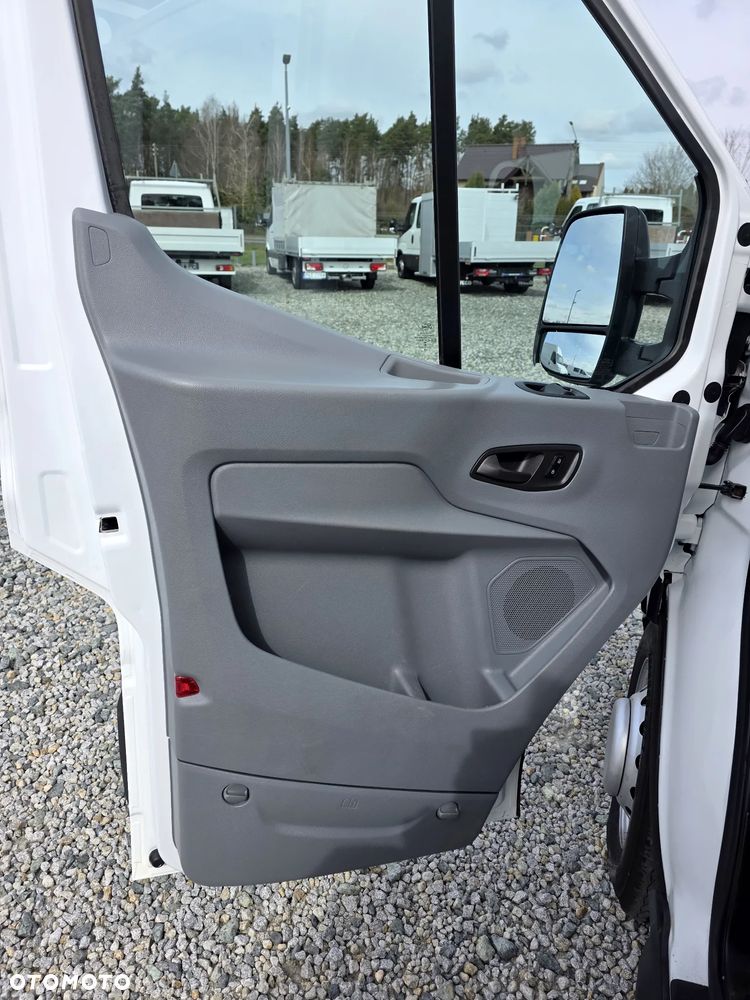 Ford TRANSIT 2,0 TDCI 170 KONNY WYWROTKA 3 STRONNA DOKA BRYGADÓWKA 7 OSOBOWA KLIMA WEBASTO LEDY 150T/KM PRZEBIEGU BLIŻNIAKI DO 3,5T WYWROT GWARANCJA - 14