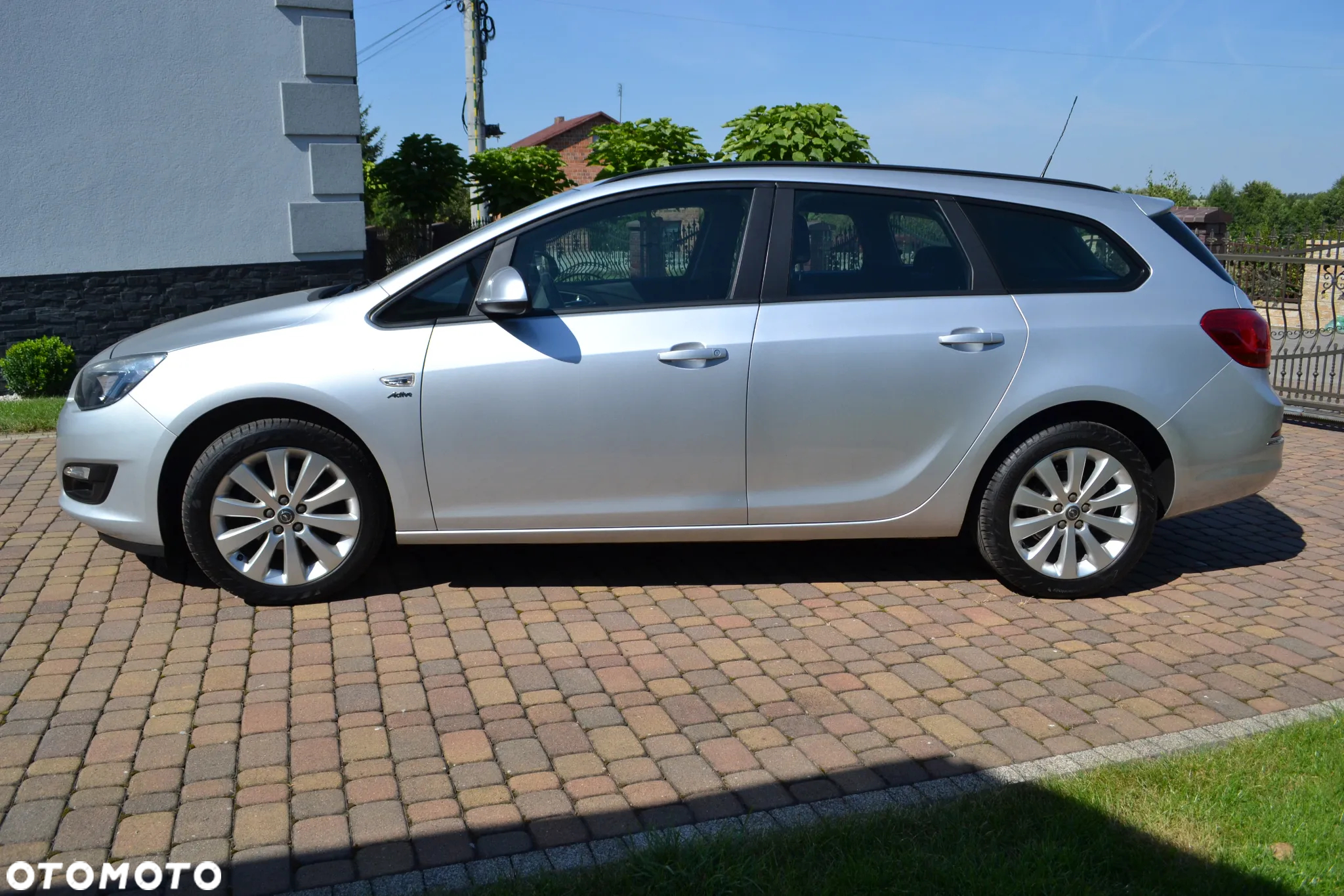Opel Astra IV 1.4 T Enjoy EU6 - 12