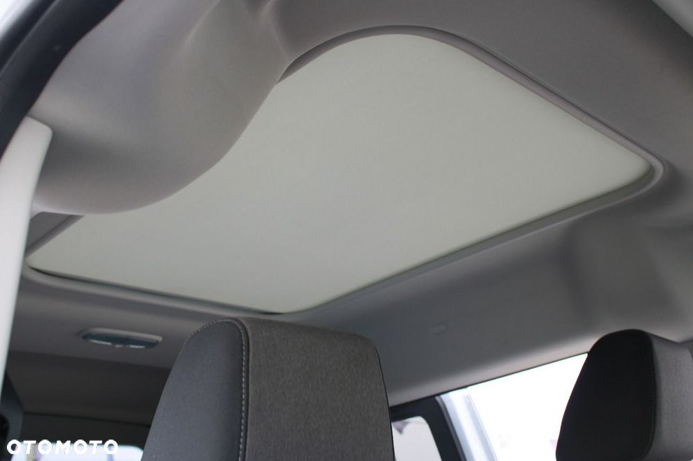 Ford Tourneo Connect - 34