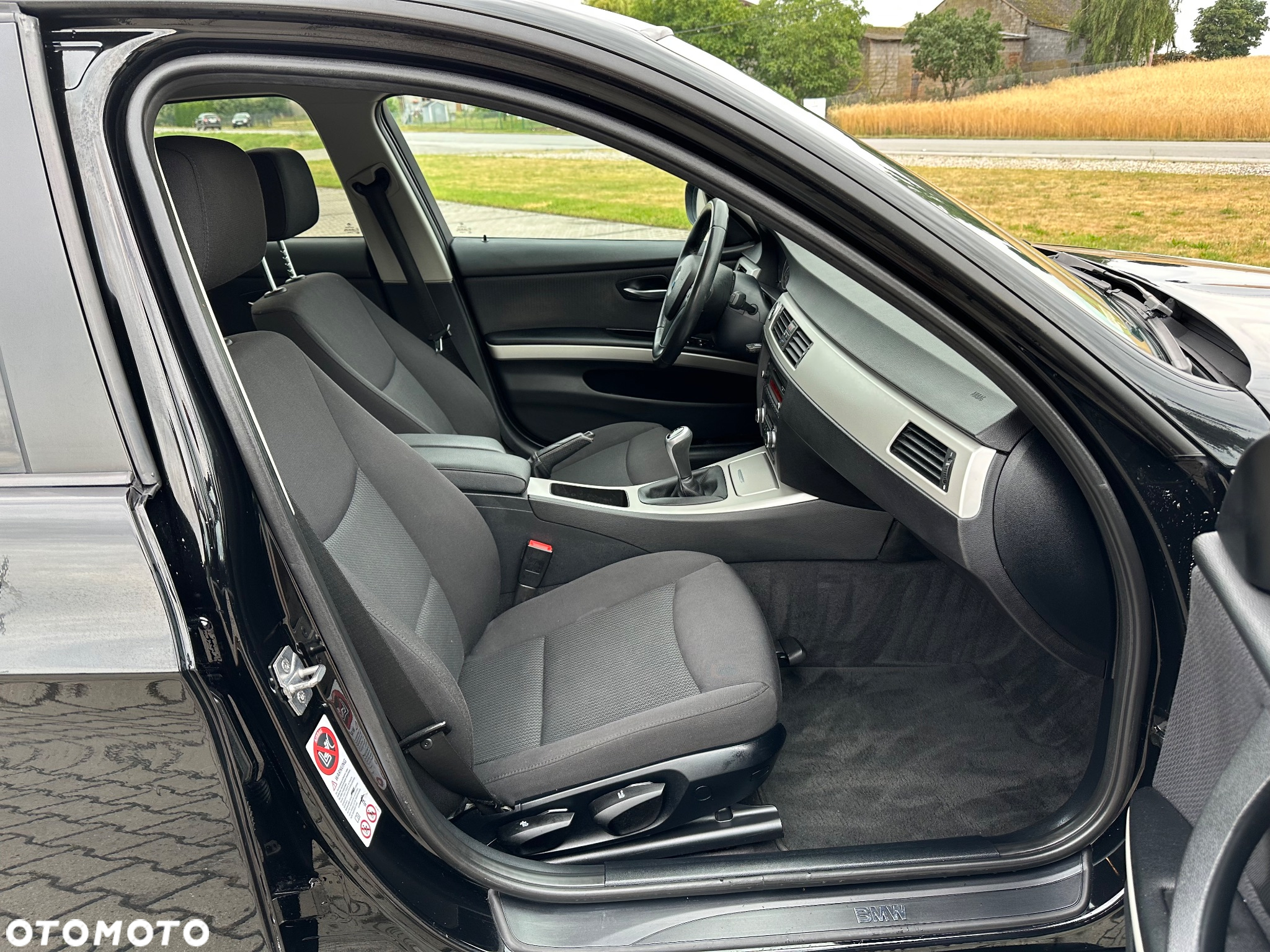 BMW Seria 3 318d Sport Line - 12