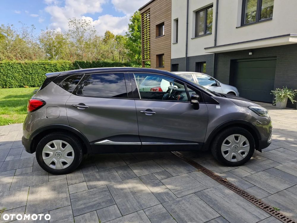 Renault Captur 1.2 TCe Helly Hansen EDC - 16