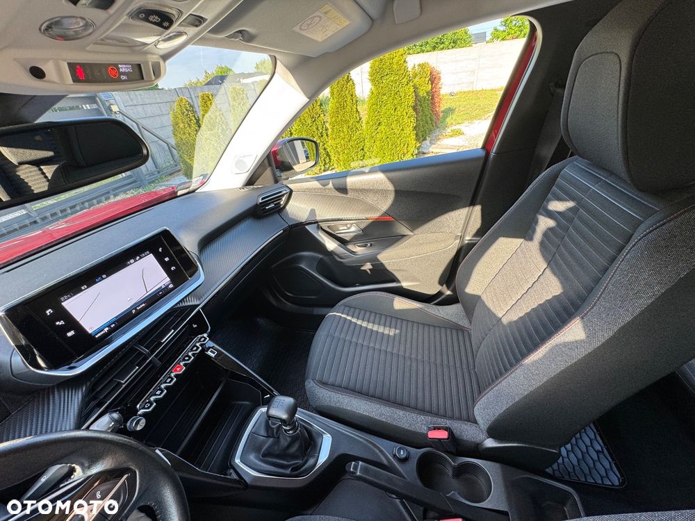 Peugeot 2008 1.2 PureTech Allure Pack S&S - 34