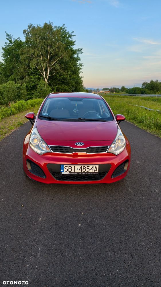 Kia Rio 1.2 L - 21