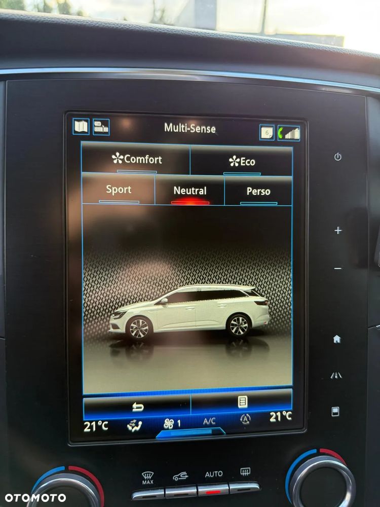 Renault Megane 1.5 Blue dCi Intens EDC - 15