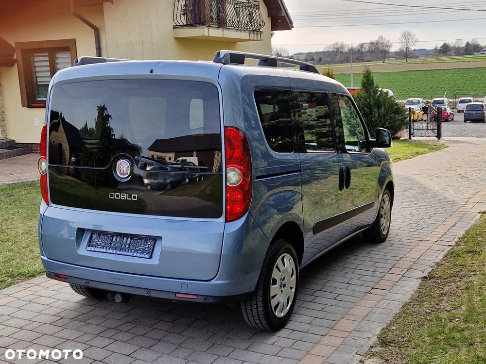 Fiat Doblo 2.0 16V Multijet Emotion - 11