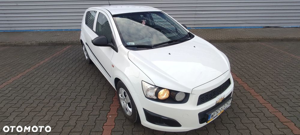 Chevrolet Aveo 1.2 LT+ - 23