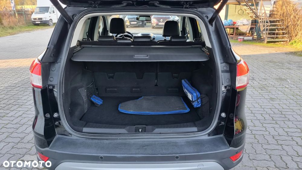 Ford Kuga 2.0 TDCi 2x4 Titanium - 6