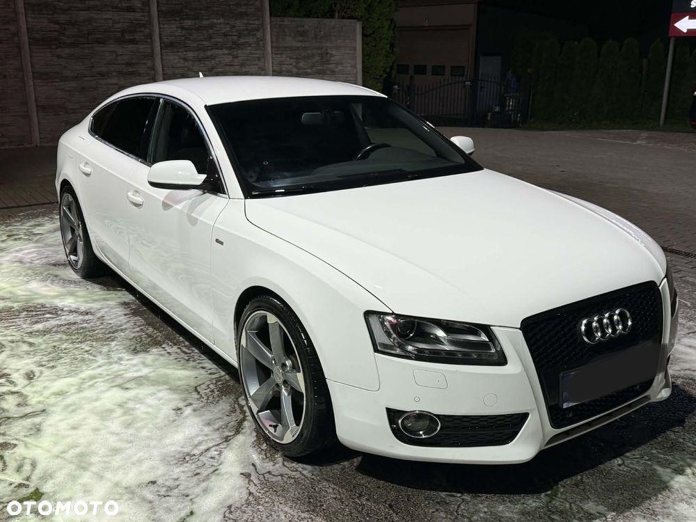 Audi A5 2010 photo 2