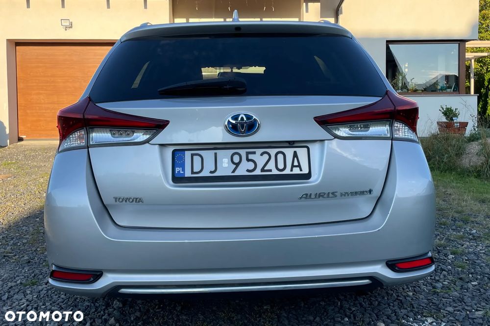 Toyota Auris 1.8 HSD Luna - 6