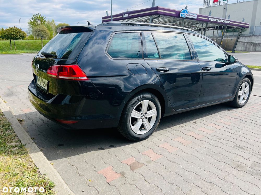 Volkswagen Golf 1.6 TDI DPF DSG Comfortline - 5