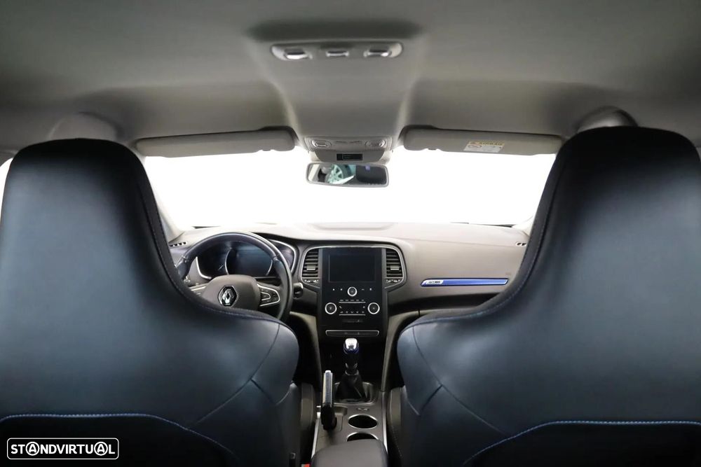 Renault Mégane Sport Tourer 1.2 TCE GT Line - 32