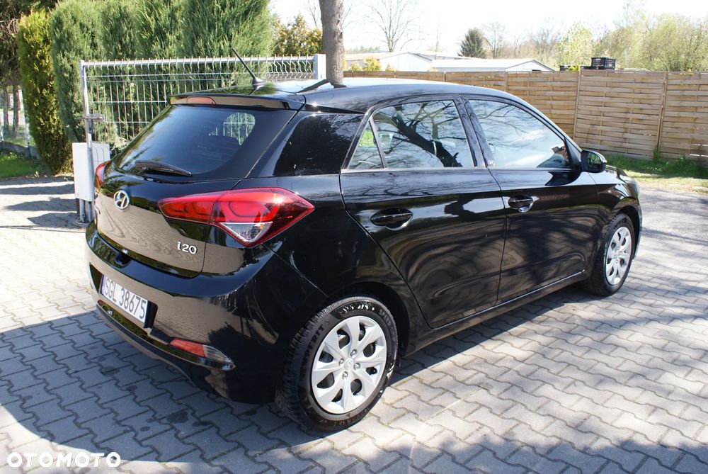 Hyundai i20 1.2 GO - 11
