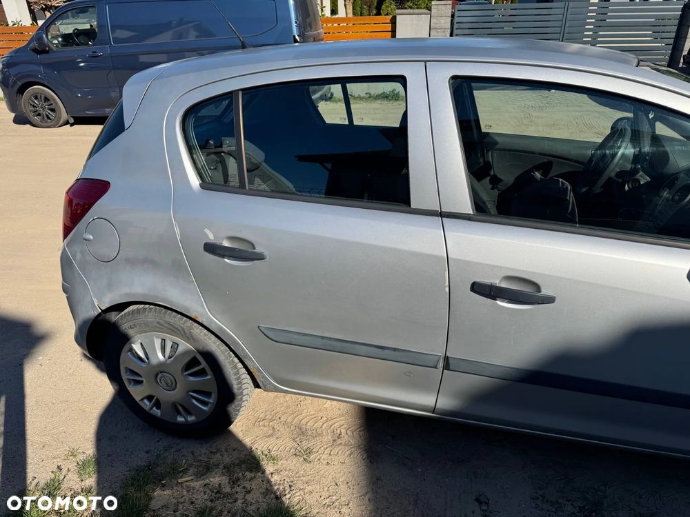 Opel Corsa 1.3 CDTI 111 - 10