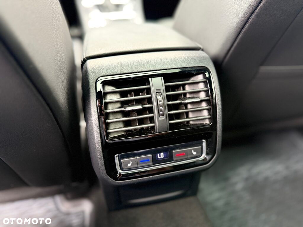 Volkswagen Arteon 2.0 TSI GPF R-Line DSG - 24