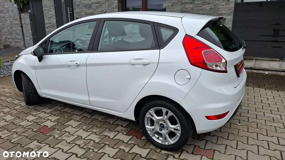 Ford Fiesta 1.6 TDCi SYNC Edition - 4