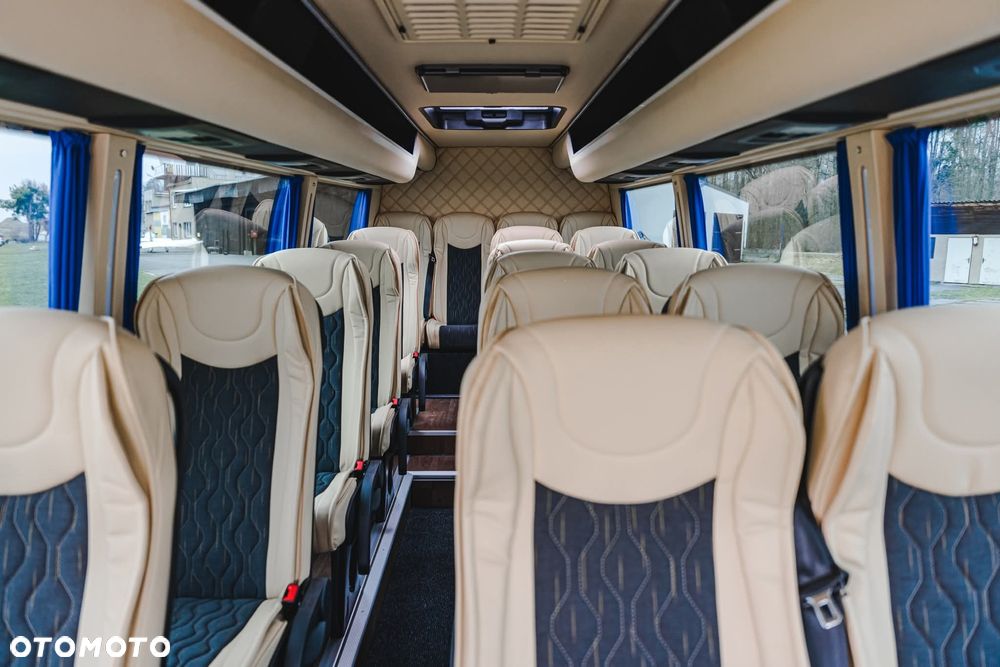 Mercedes-Benz Sprinter 519  rocznik 2026 - 11