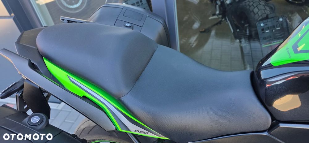 Kawasaki Versys 650 - 15